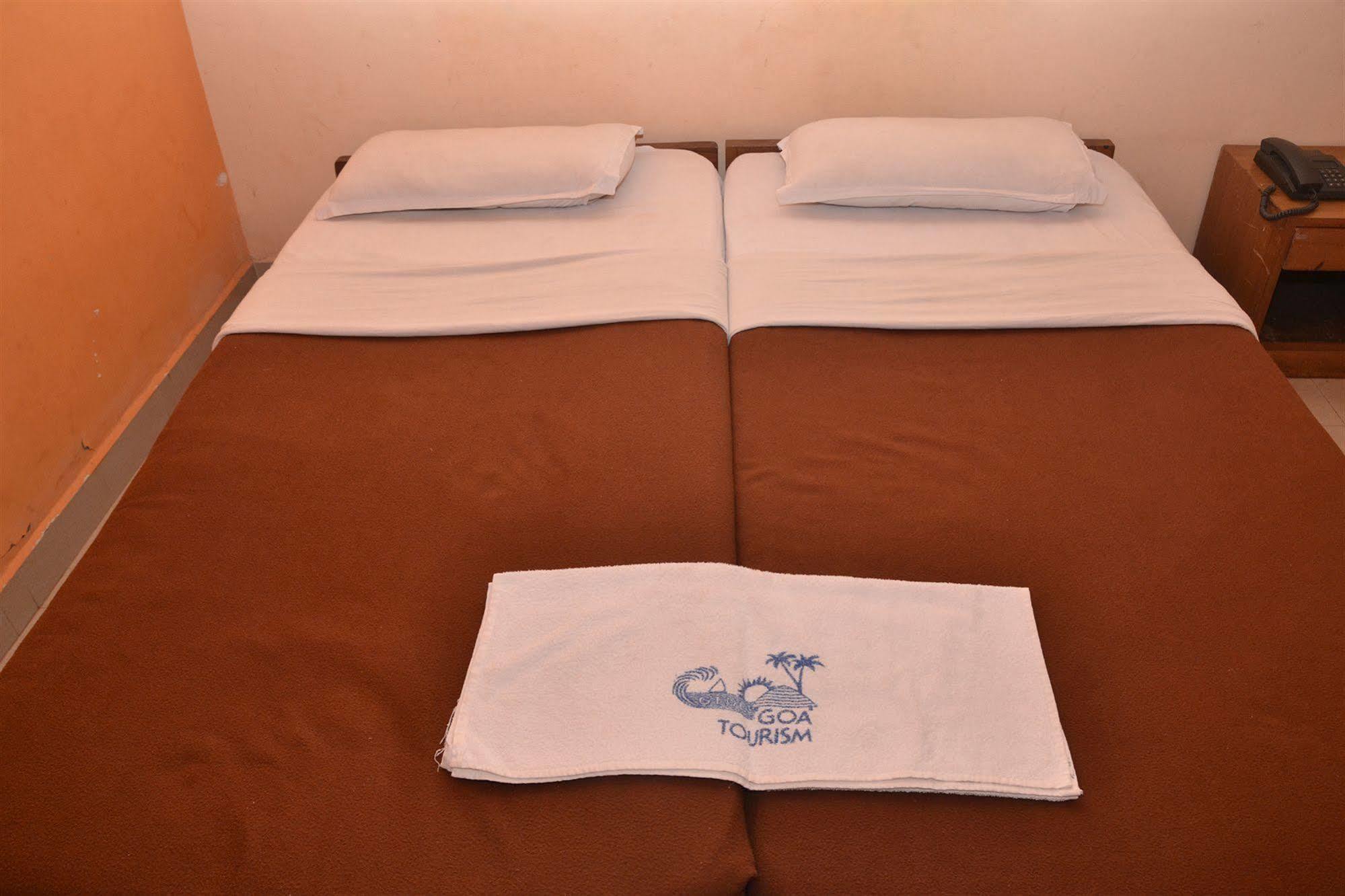 ホテル Calangute Residency Annexe バガ エクステリア 写真